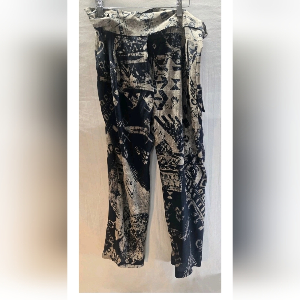 Urban Zen Women’s Size Medium Silk Tie Waist Pants
